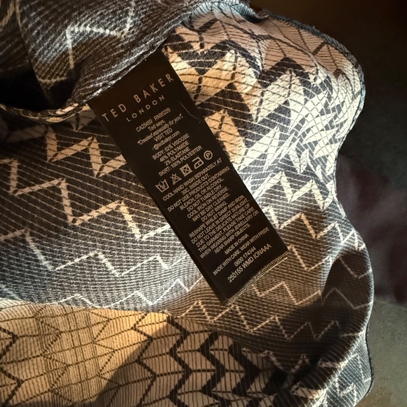 Ted Baker dress - Picture 4 of 5